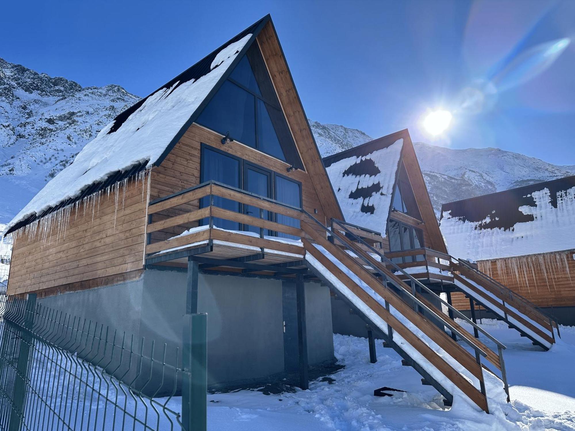 A&B Cottages Kasbegi Buitenkant foto